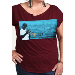 Estilo Clothing™ Havana Blues, Trumpet Player Havana, Cuba Skyline Cut Boat Neck T-shirt, Maroon