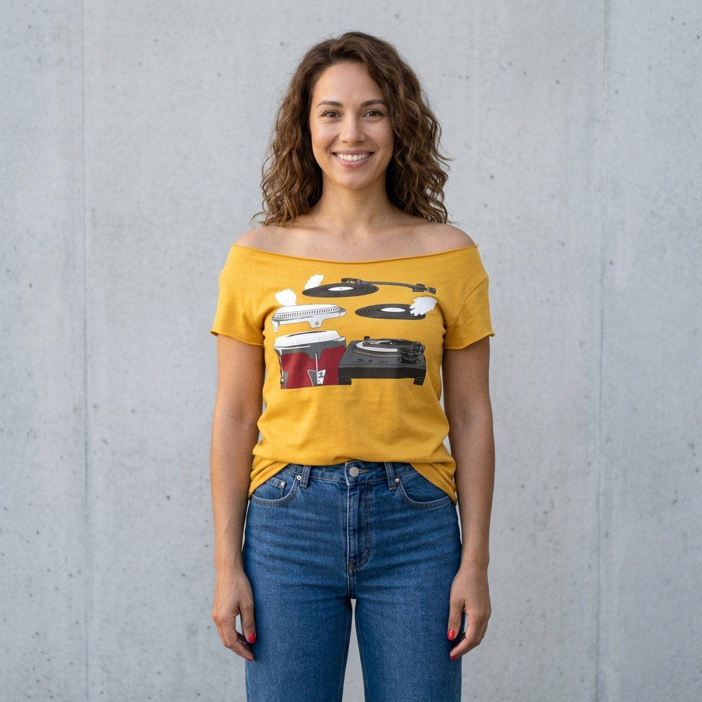 Cutting & Slapping Conga Turntable Cut Boat Neck T-shirt