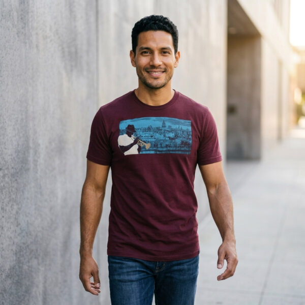 Havana Blues, Trumpet Player Havana, Cuba Skyline T-shirt